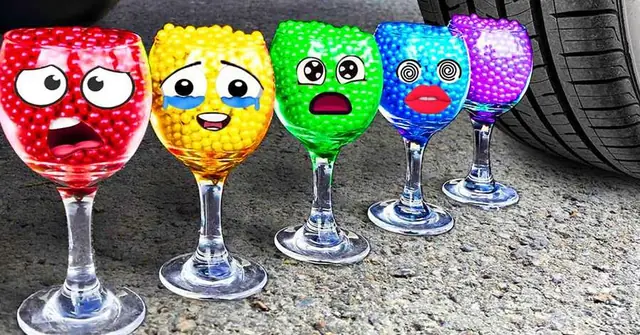 Taza colorida y divertida
